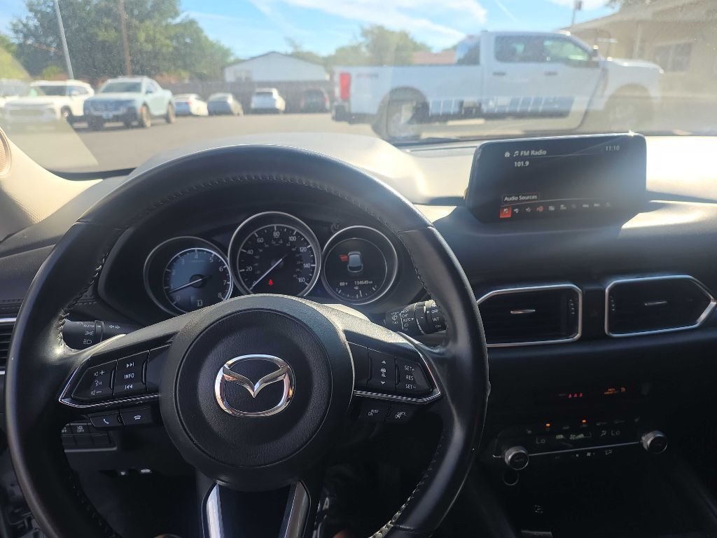 Photo 22 of this MAZDA CX-5