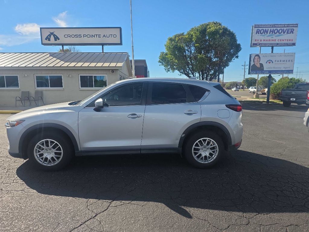 Photo 2 of this MAZDA CX-5