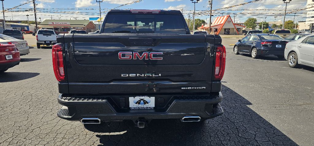 Photo 3 of this GMC SIERRA 1500