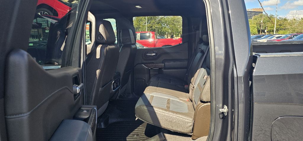 Photo 7 of this GMC SIERRA 1500