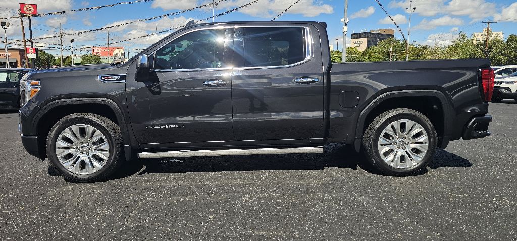 Photo 5 of this GMC SIERRA 1500