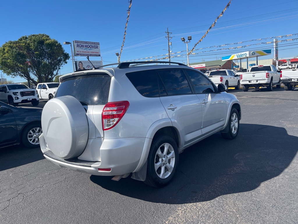 Photo 3 of this TOYOTA RAV4