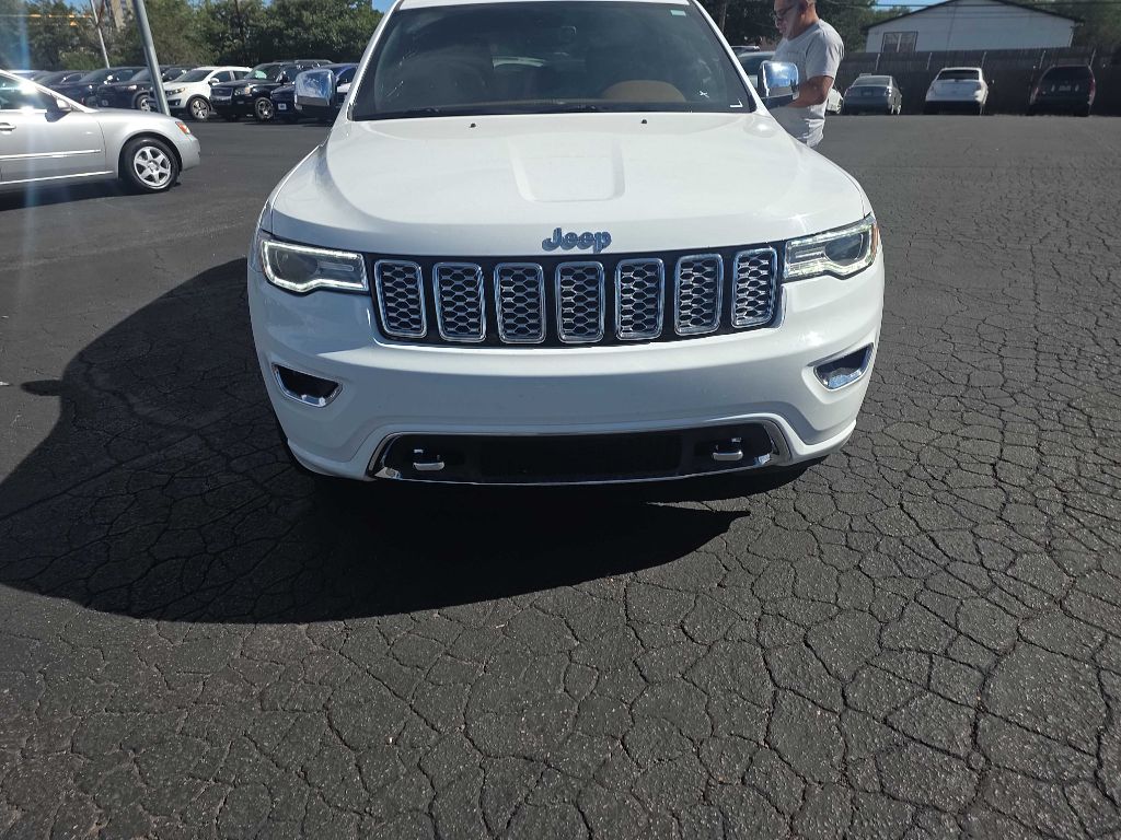 Photo 15 of this JEEP GRAND CHEROKEE
