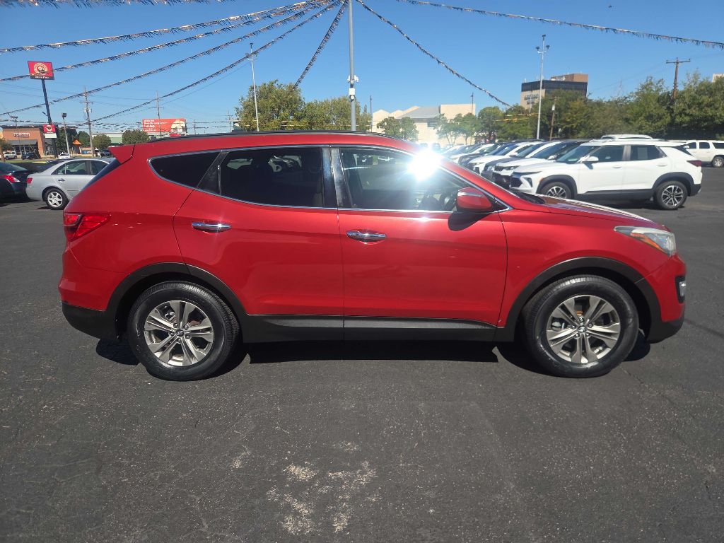 Photo 5 of this HYUNDAI SANTA FE SPORT