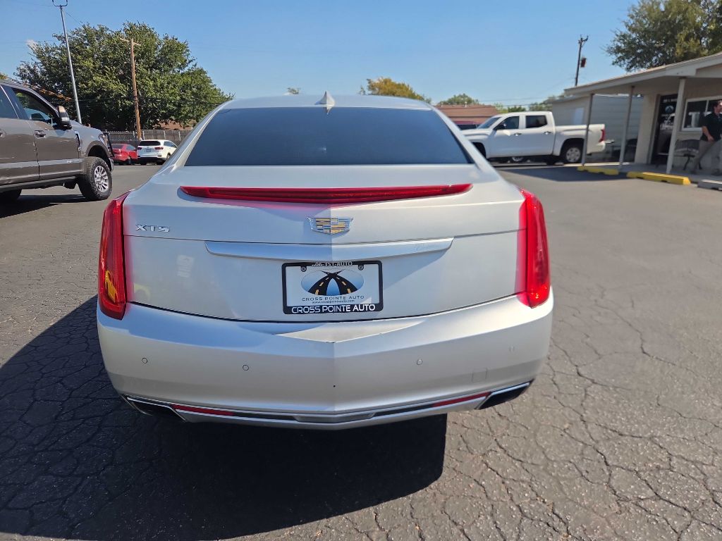 2016 CADILLAC XTS