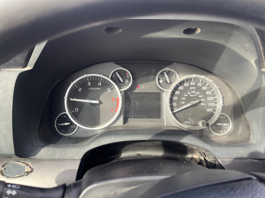 Photo 12 of this TOYOTA TUNDRA