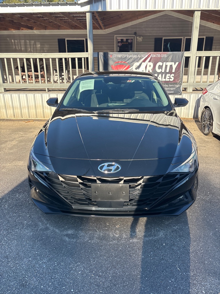2022 Hyundai Elantra SEL