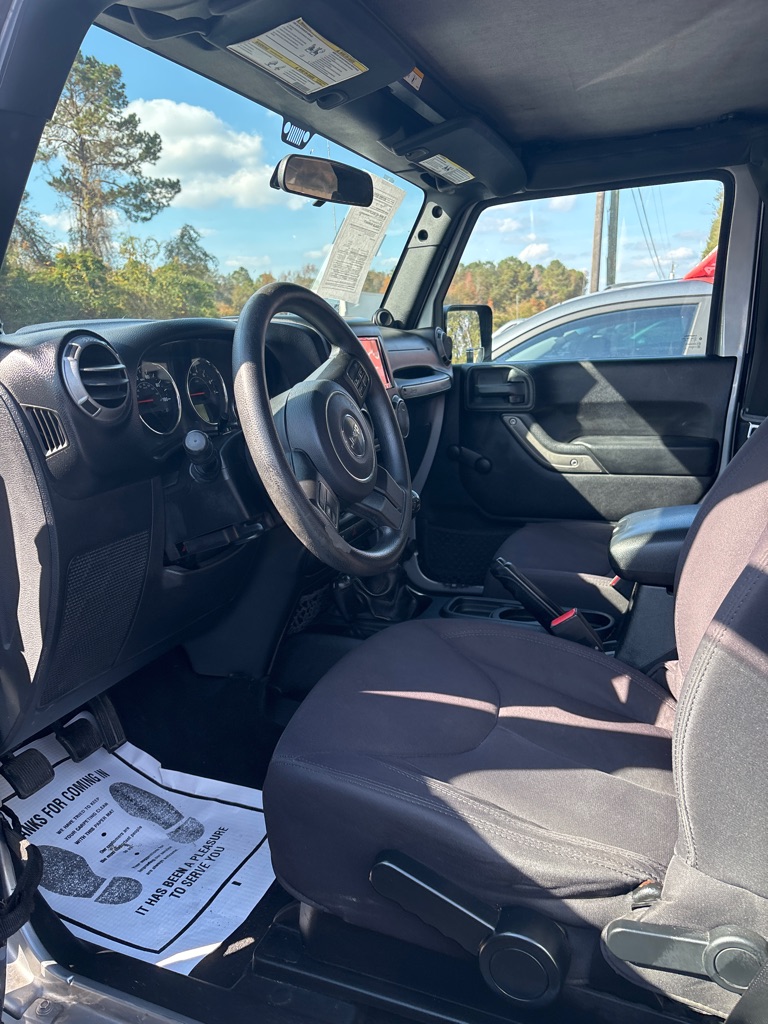 2014 Jeep Wrangler Sport's photo