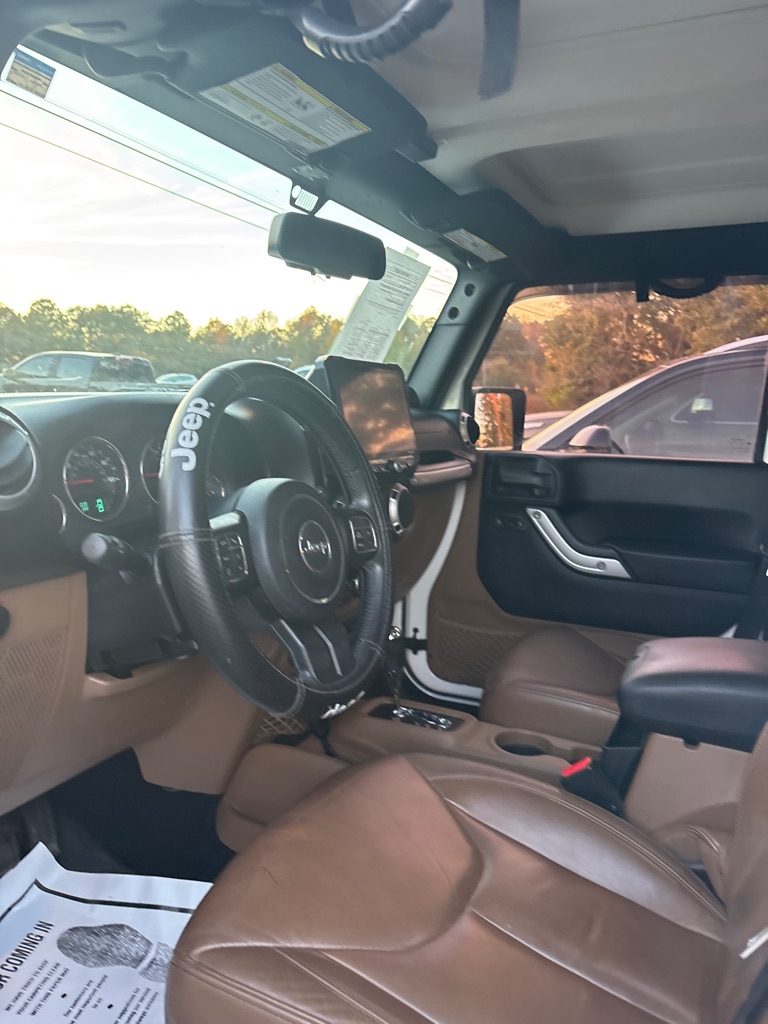 2013 Jeep Wrangler Unlimited Sahara