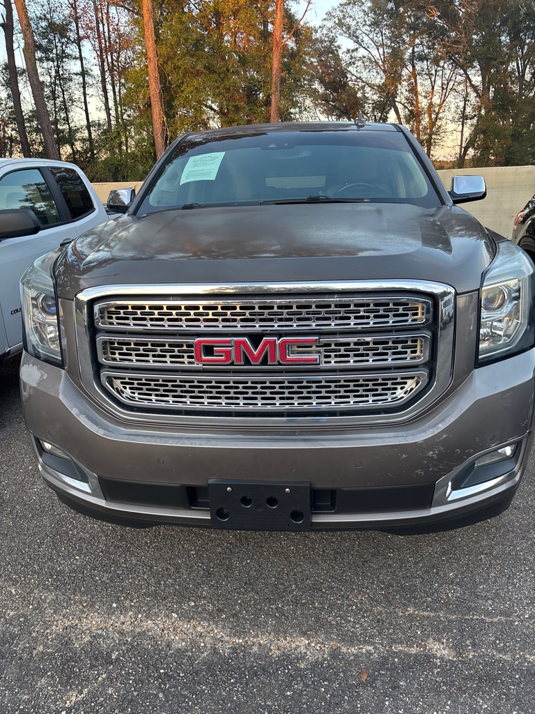 2016 GMC Yukon SLT's photo