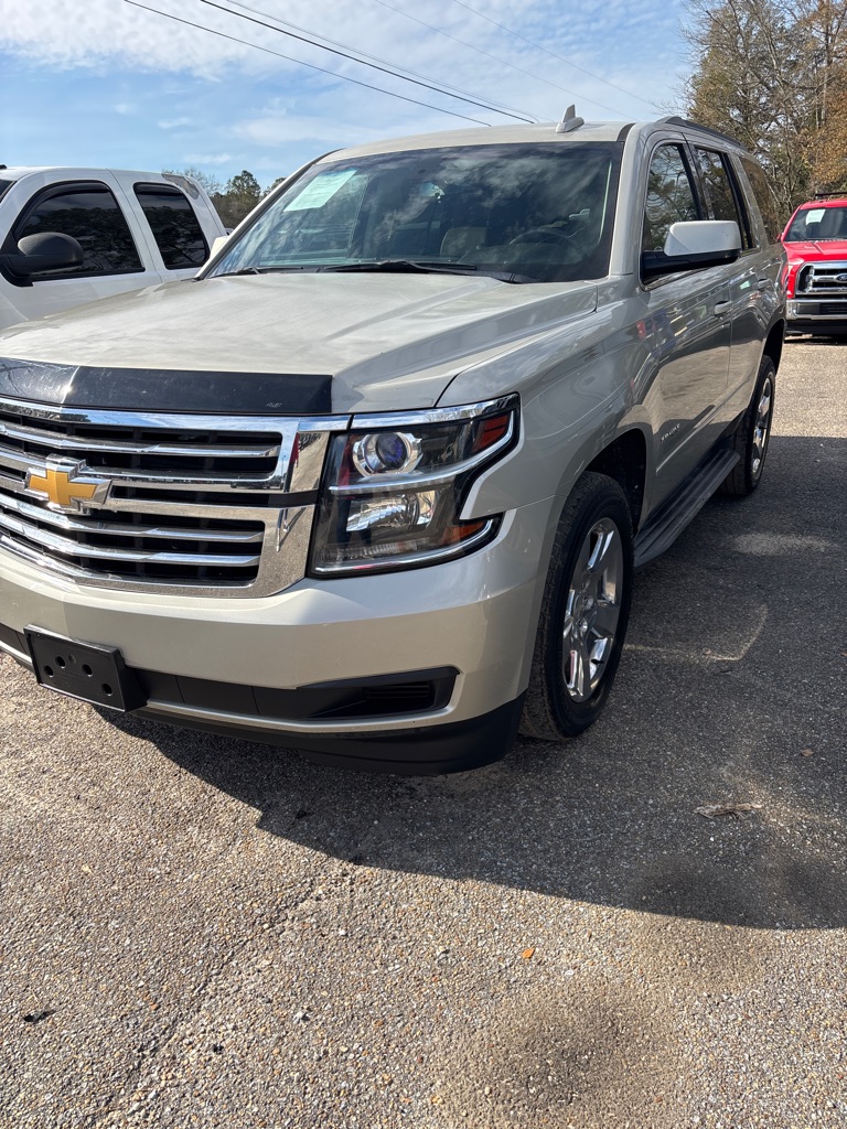 Additional photo of vehicle.