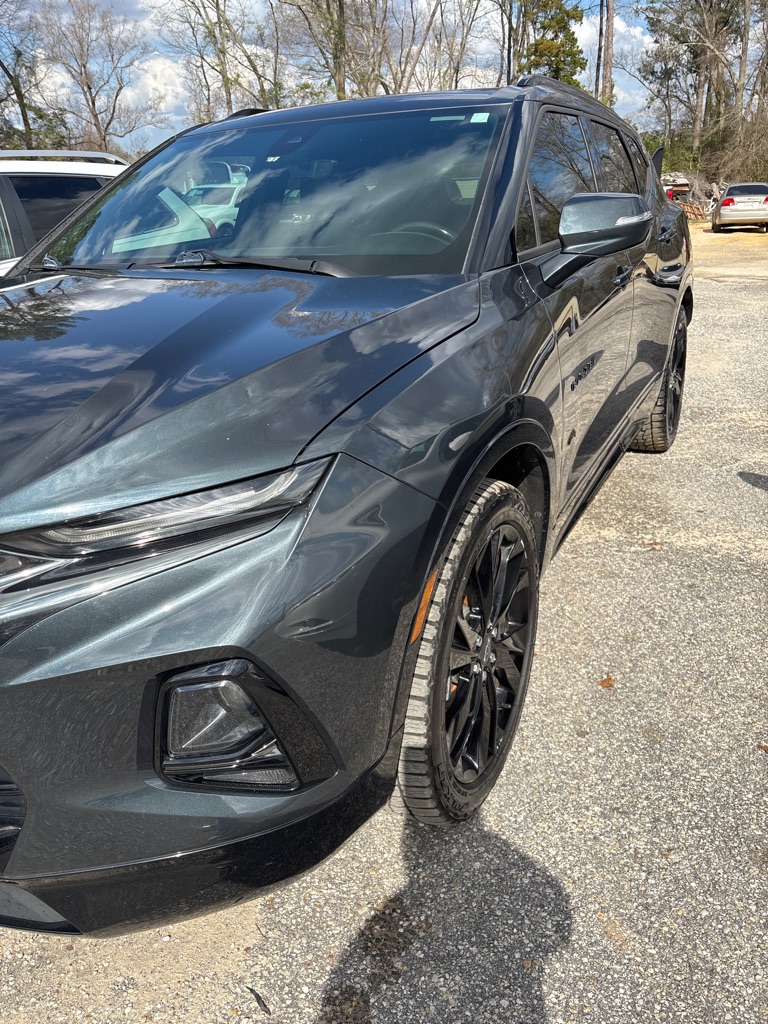 Additional photo of vehicle.