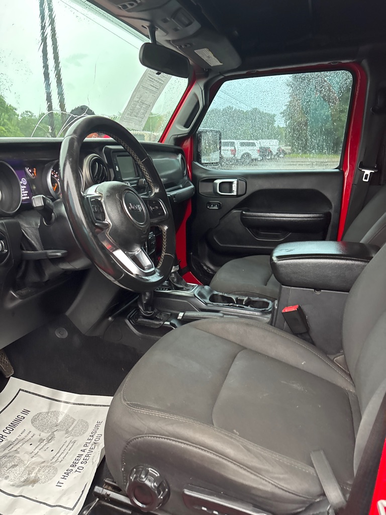 2020 Jeep Gladiator Sport S's photo