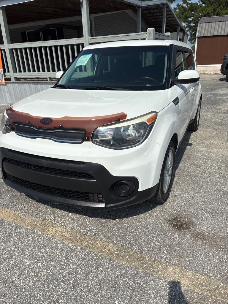 Additional photo of vehicle.