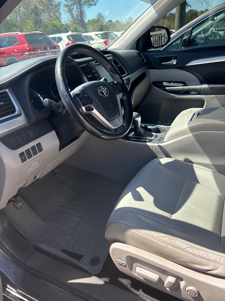 2017 GMC Acadia SLE-2 FWD's photo