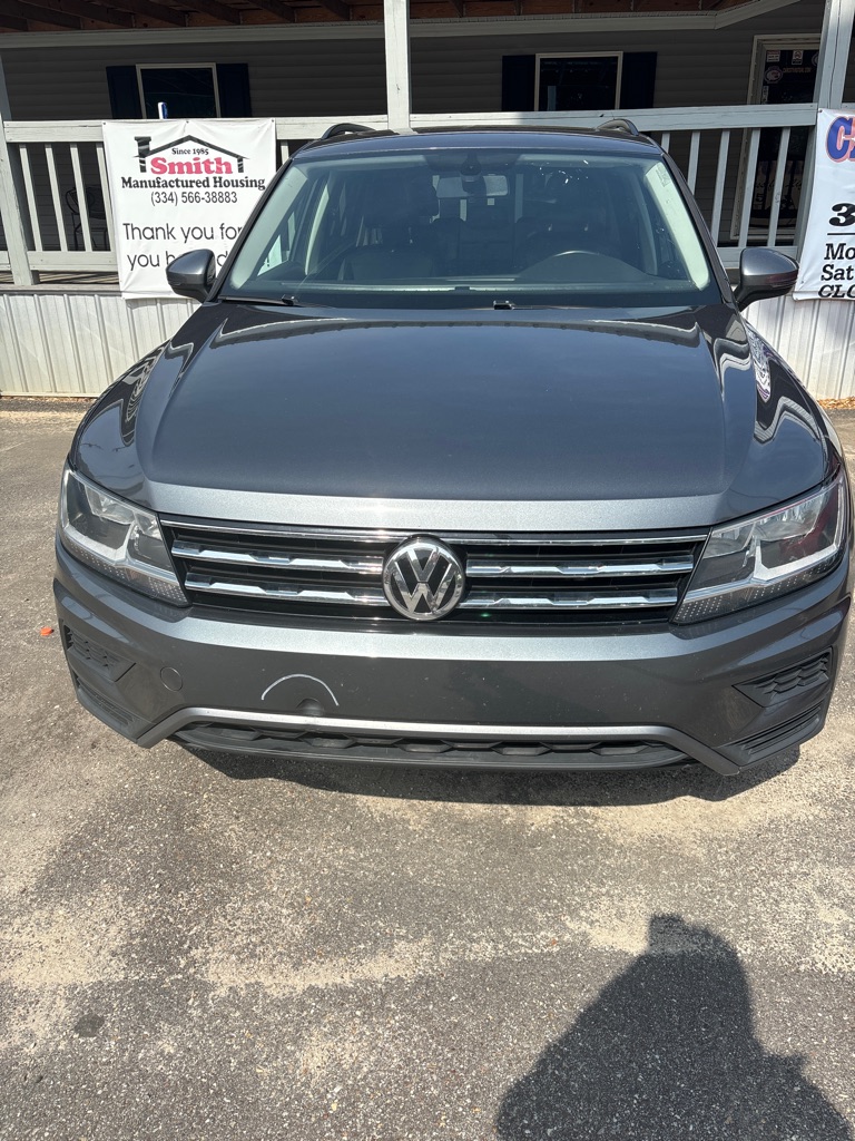 2019 Volkswagen Tiguan SE's photo