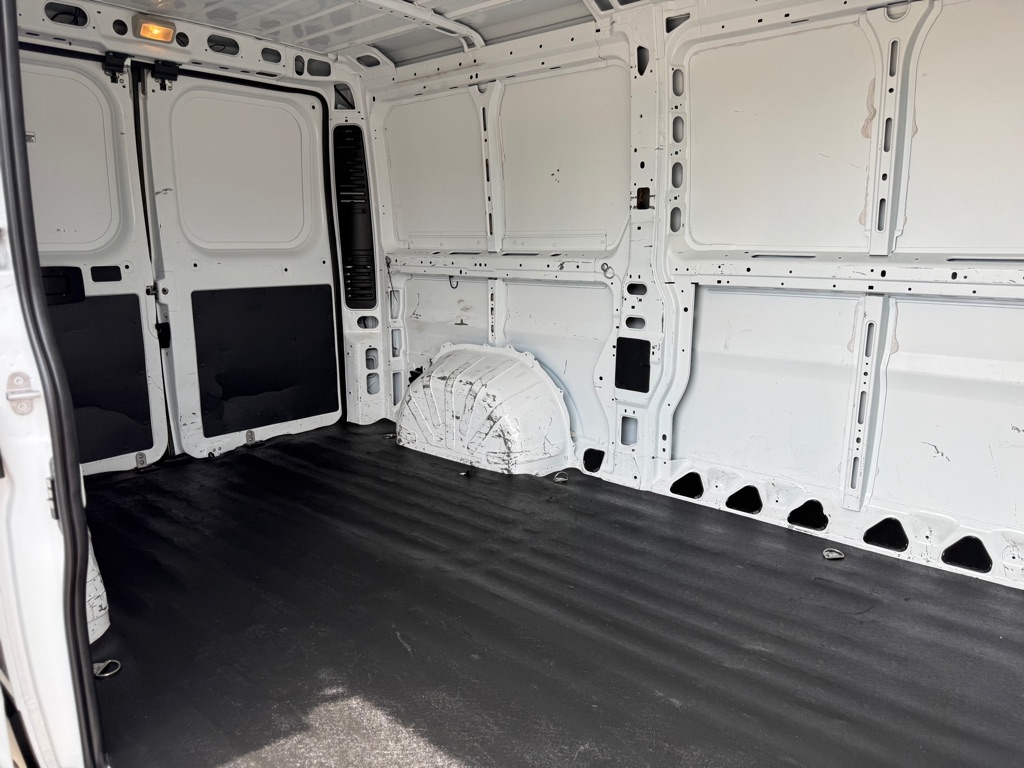 Photo 16 of this RAM PROMASTER 1500