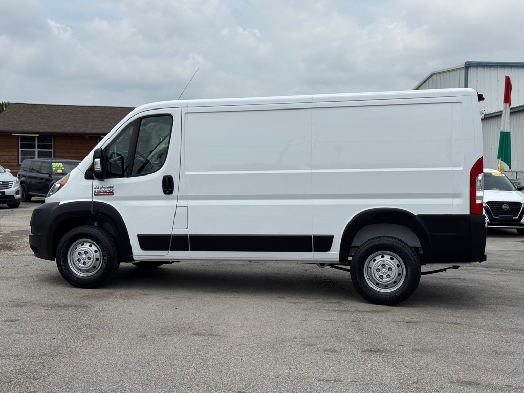 Photo 2 of this RAM PROMASTER 1500