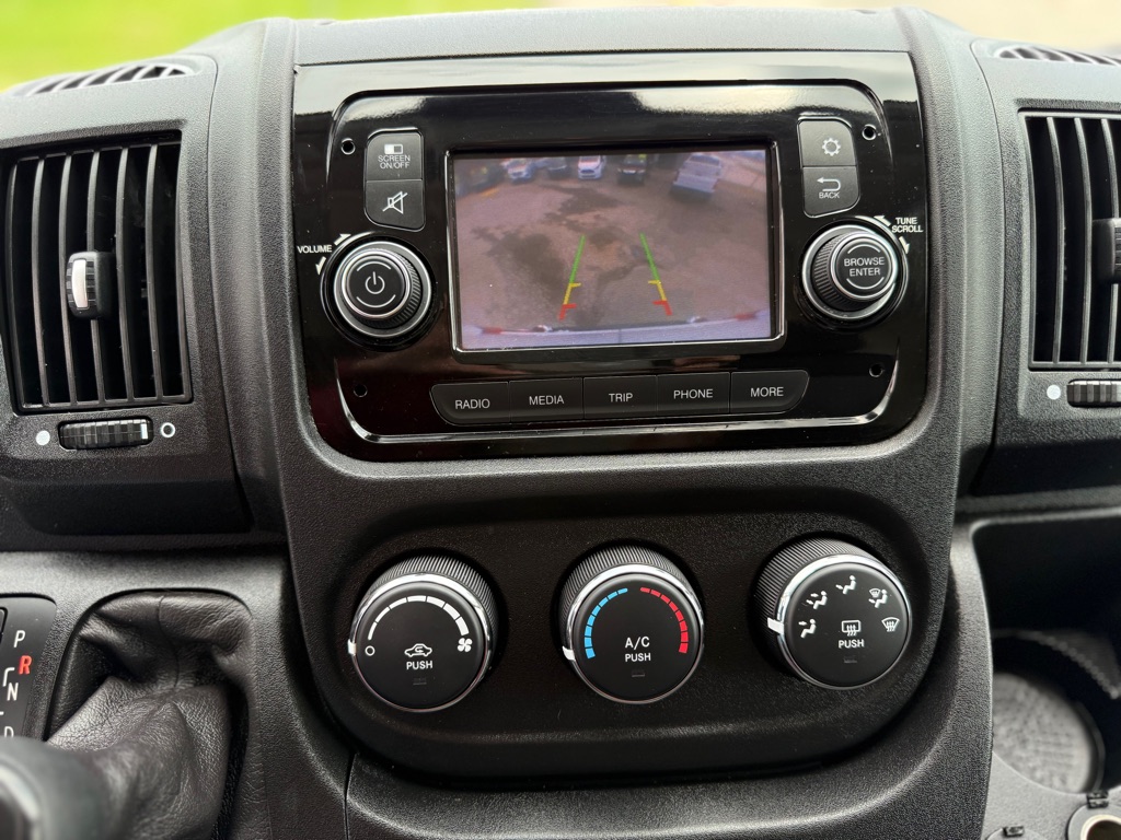 Photo 25 of this RAM PROMASTER 1500