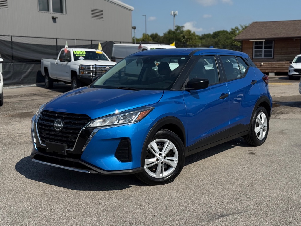 2024 NISSAN KICKS