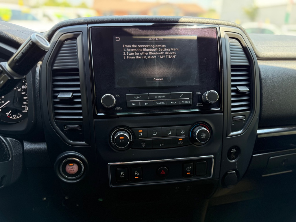 Photo 20 of this NISSAN TITAN