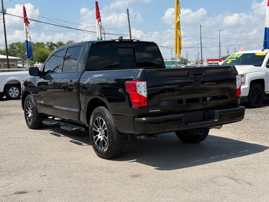 Photo 5 of this NISSAN TITAN