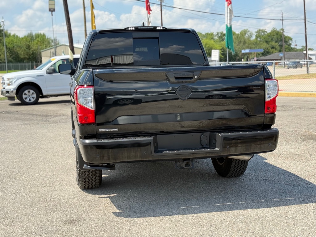 Photo 6 of this NISSAN TITAN