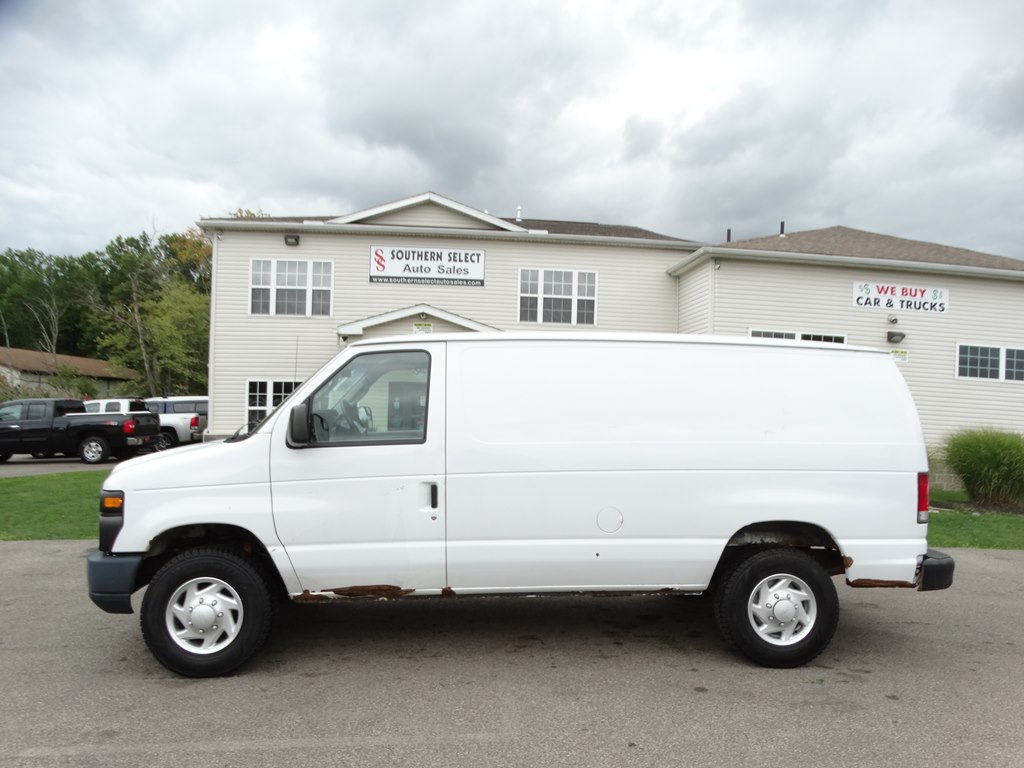 2013 Ford Econoline E350 Super Duty Van 6658