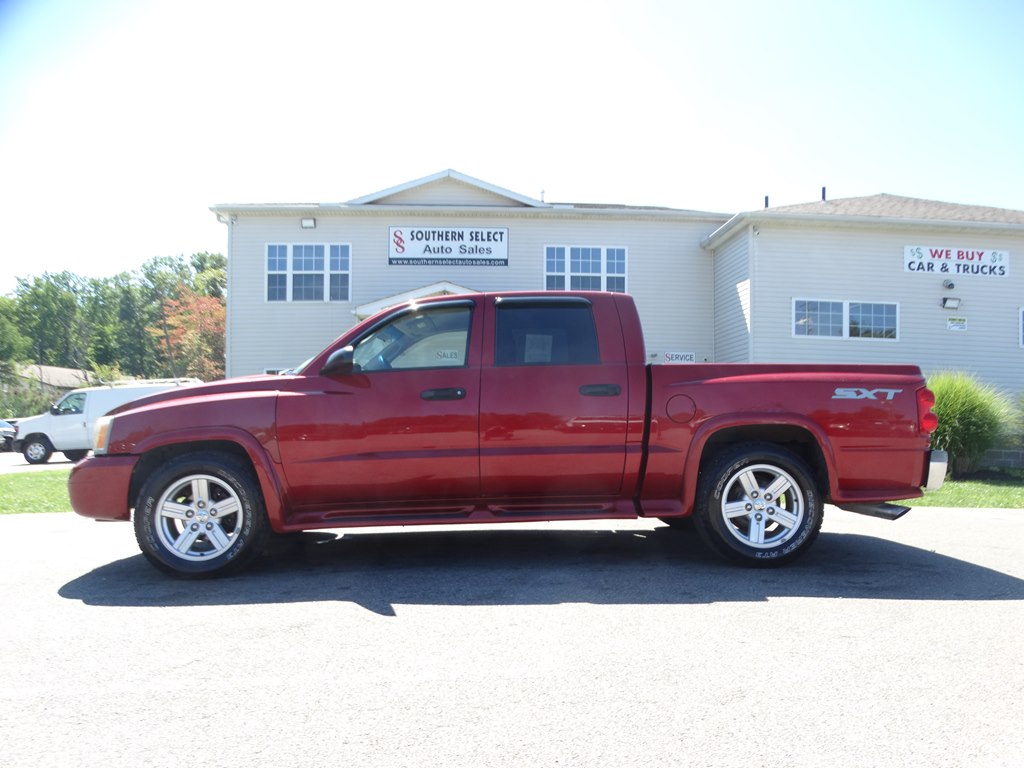 2007 DODGE DAKOTA QUAD