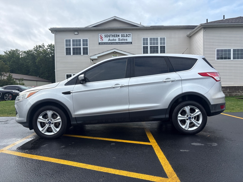 2014 Ford Escape SE photo 2