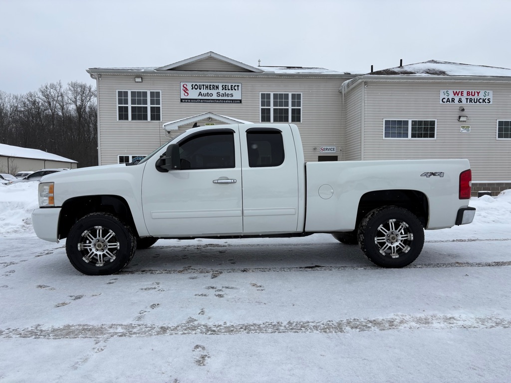 2011 CHEVROLET SILVERADO 1500 LS