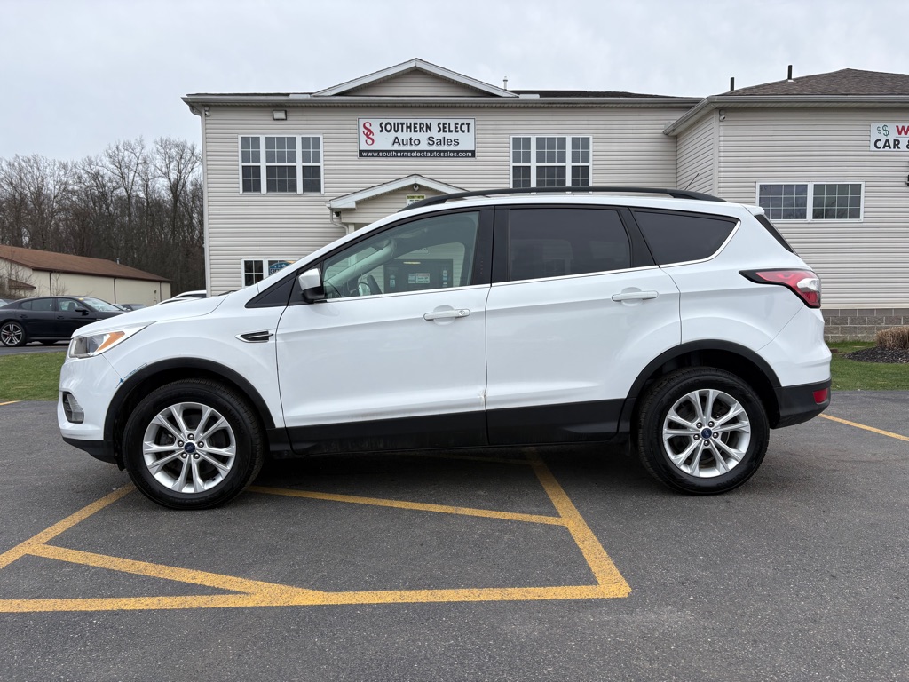 2018 FORD ESCAPE SE
