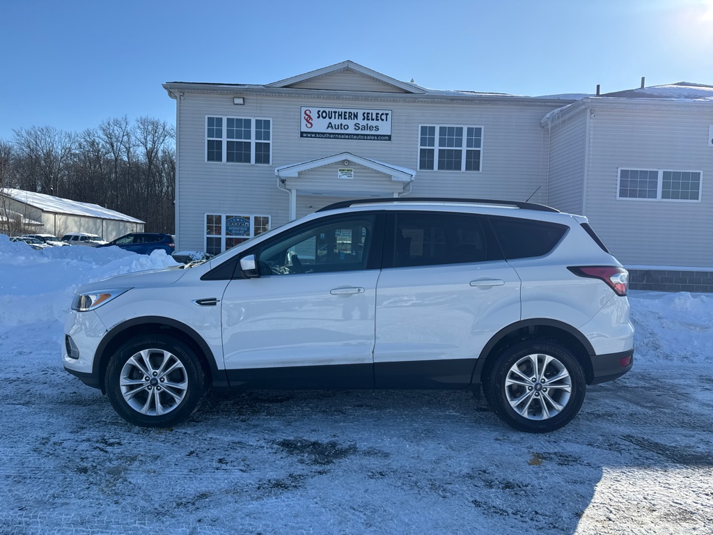 2018 FORD ESCAPE SE