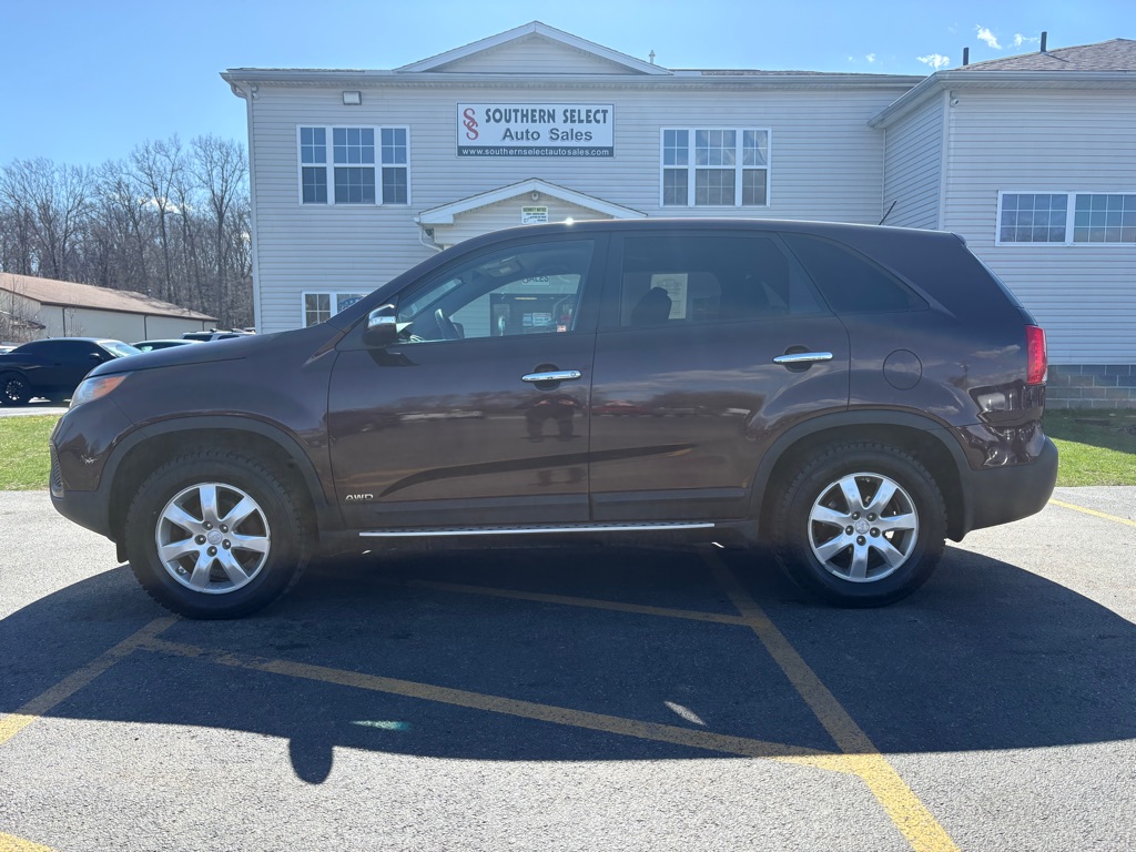 2011 KIA SORENTO BASE