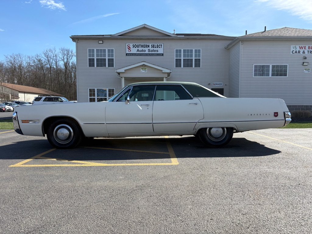 1972 CHRYSLER IMPERIAL 