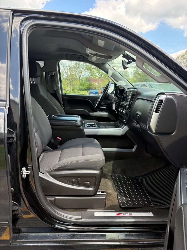 Photo 12 of this CHEVROLET SILVERADO 2500H