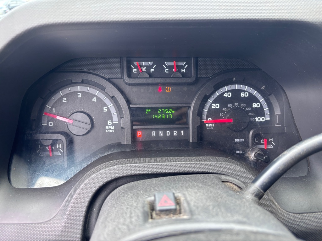 Photo 14 of this FORD E-SERIES