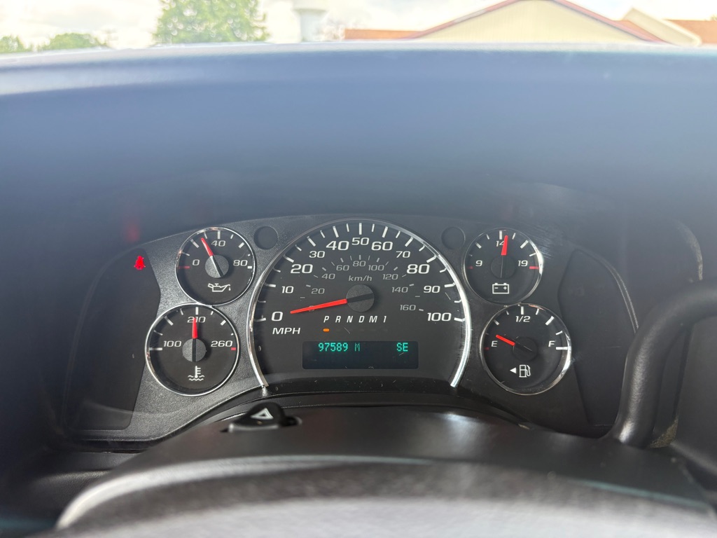 Photo 17 of this CHEVROLET EXPRESS
