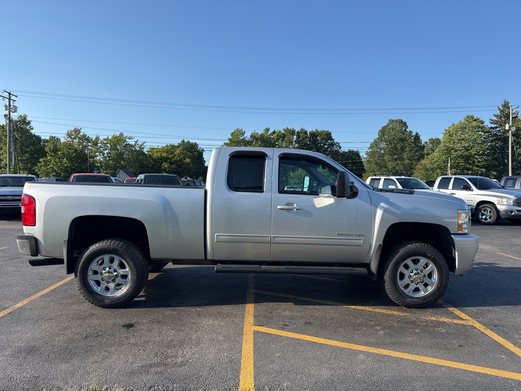 Photo 5 of this CHEVROLET SILVERADO 2500H