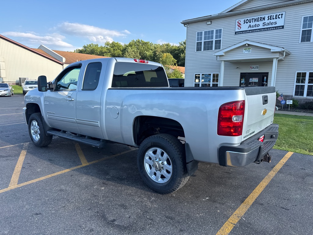 Photo 9 of this CHEVROLET SILVERADO 2500H