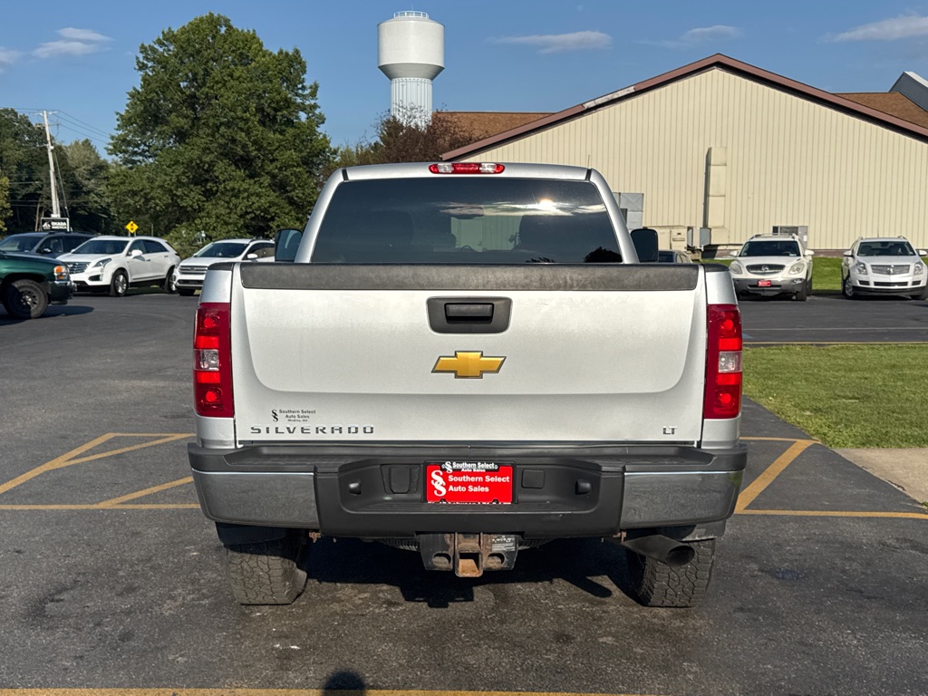 Photo 7 of this CHEVROLET SILVERADO 2500H
