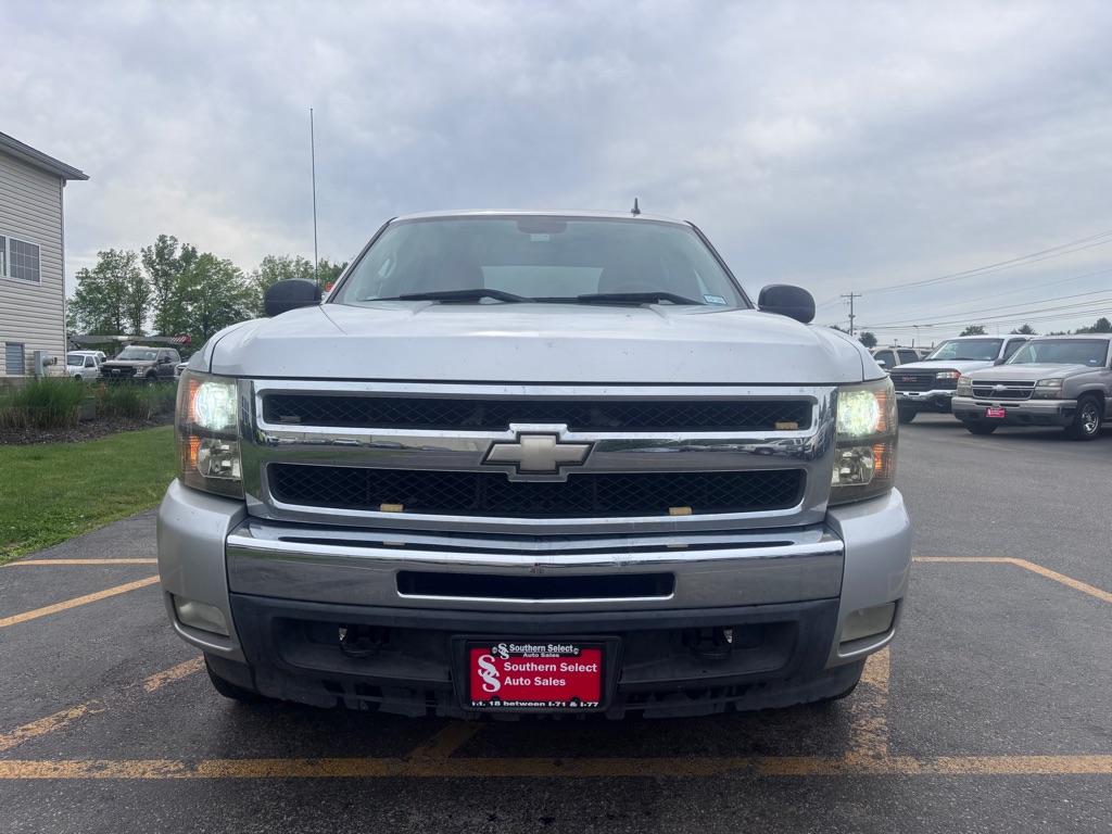 Photo 3 of this CHEVROLET SILVERADO 1500