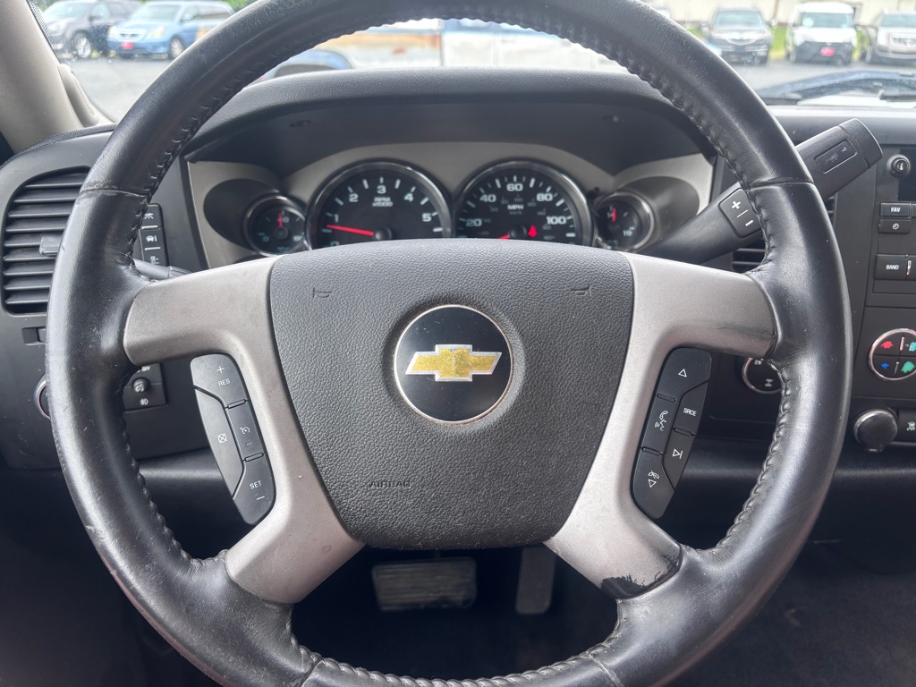Photo 16 of this CHEVROLET SILVERADO 1500