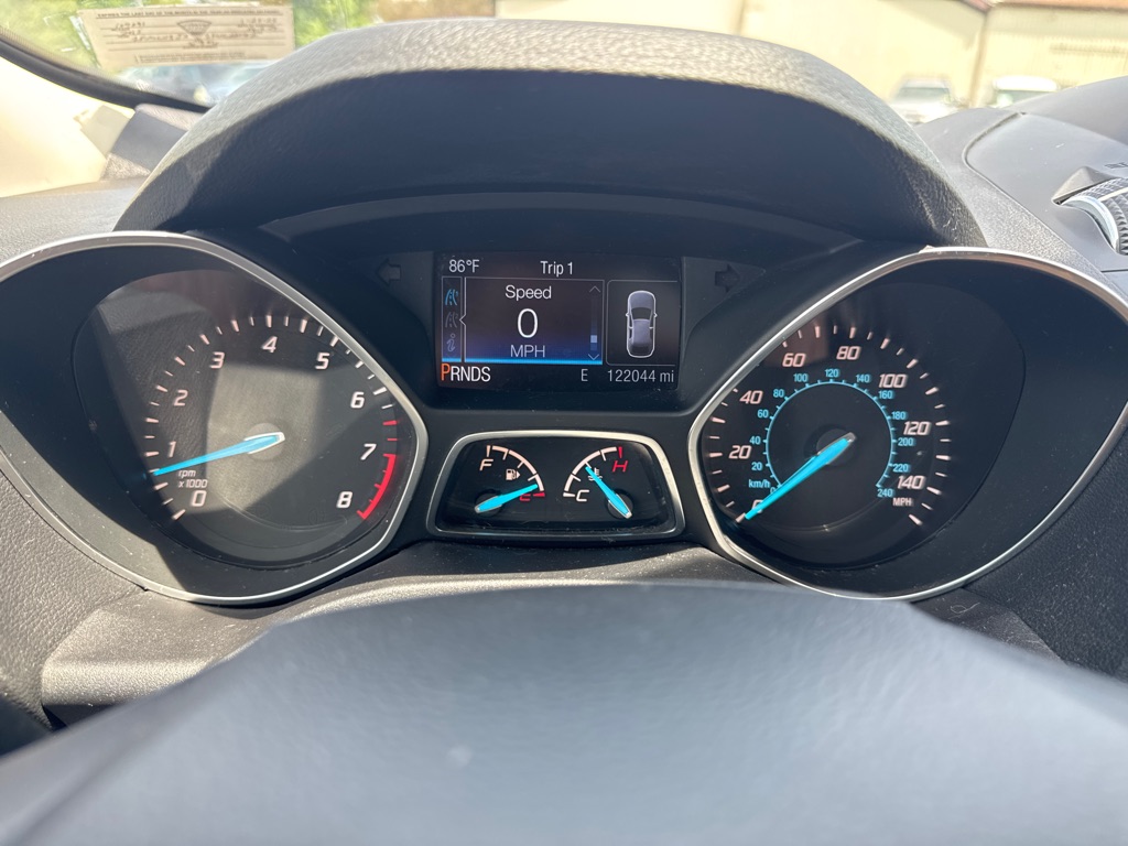 Photo 19 of this FORD ESCAPE