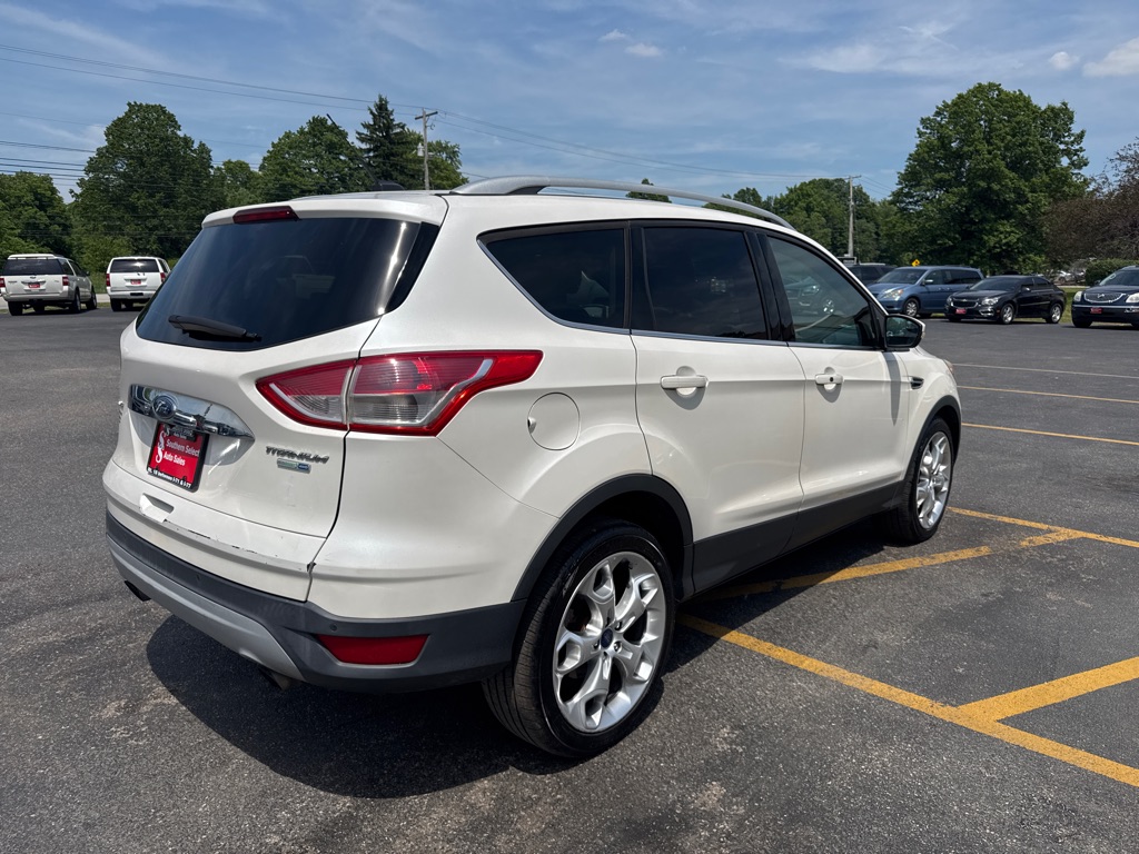 Photo 6 of this FORD ESCAPE