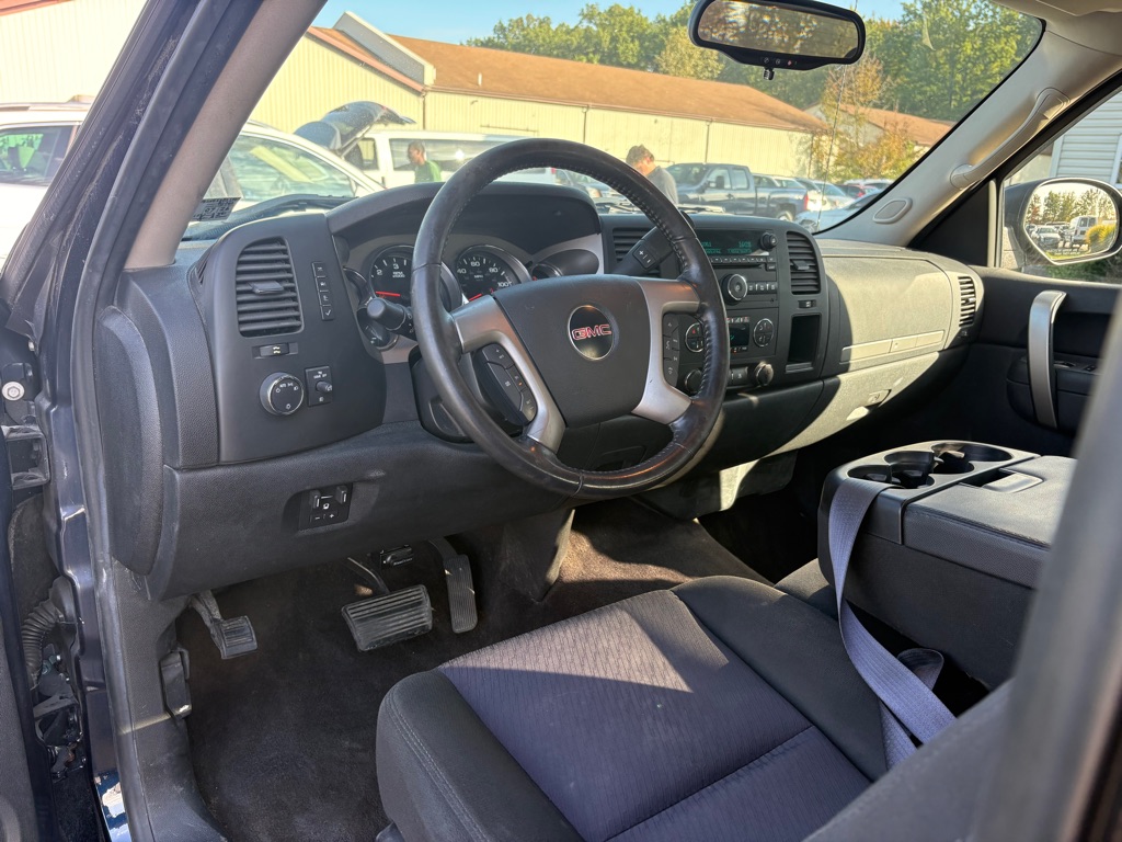 Photo 14 of this GMC SIERRA 1500