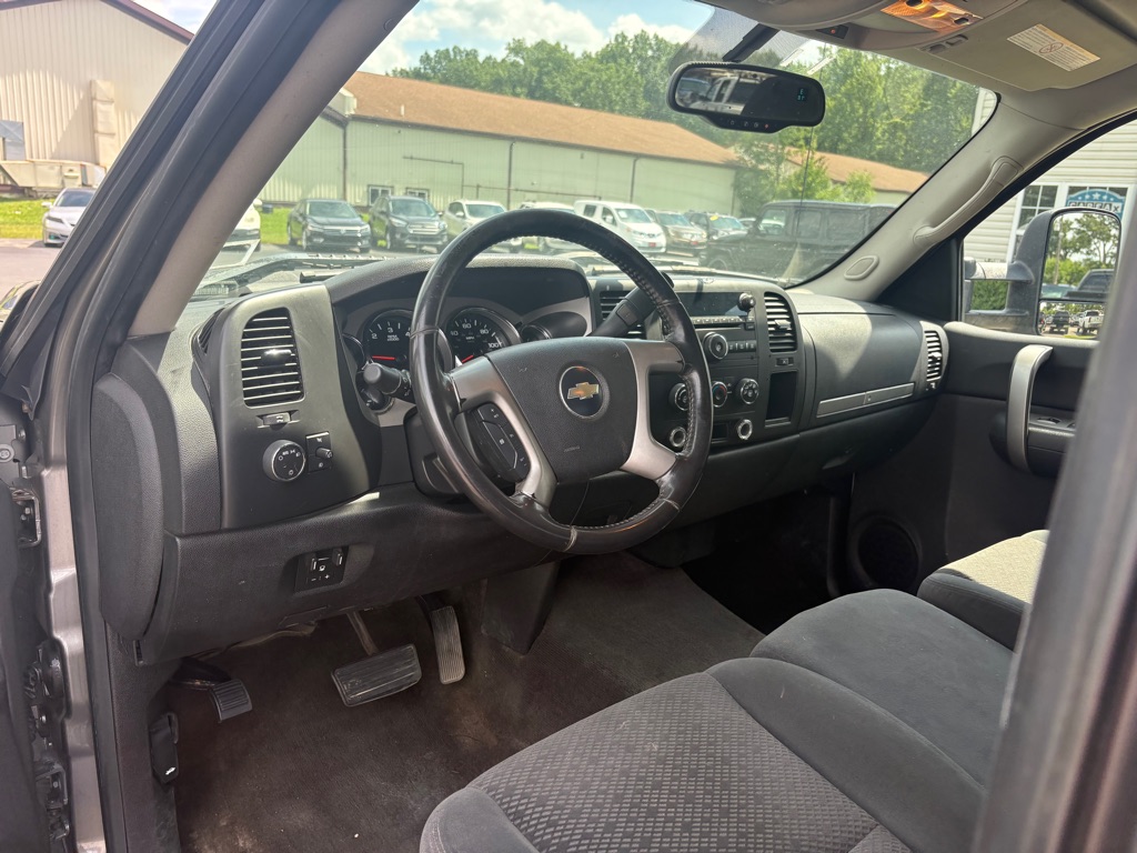 Photo 14 of this CHEVROLET SILVERADO 3500H