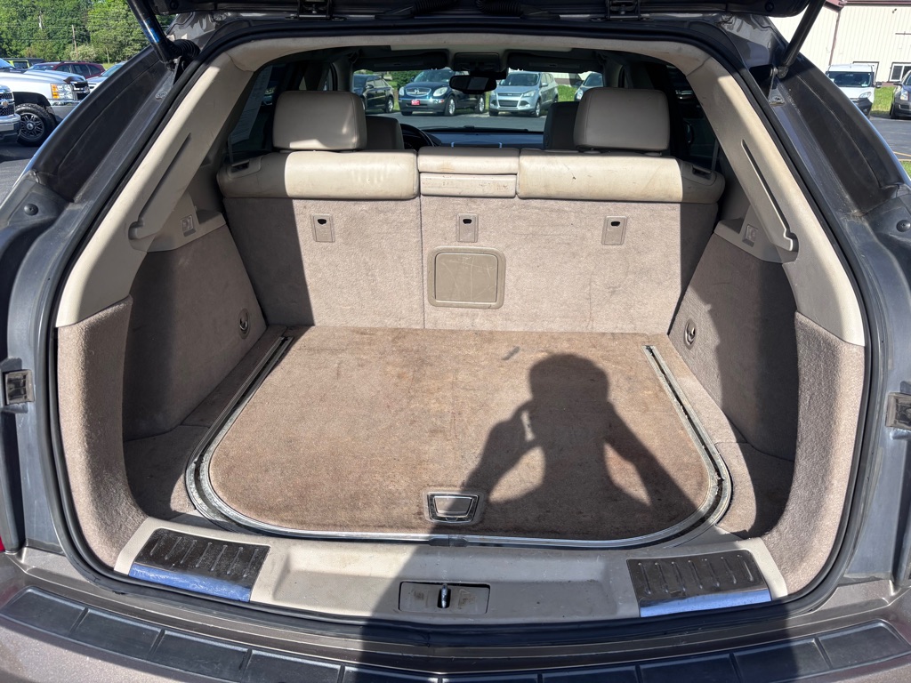 Photo 13 of this CADILLAC SRX