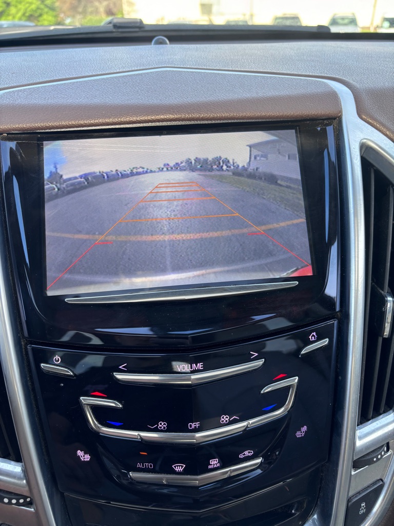 Photo 19 of this CADILLAC SRX