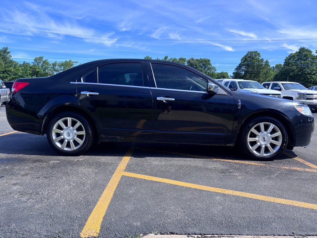 Photo 5 of this LINCOLN MKZ